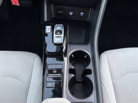 2023 Hyundai Sonata SE