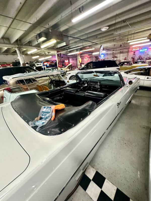 1964 Cadillac DeVille