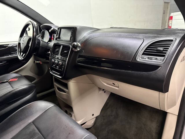 2017 Dodge Grand Caravan SXT