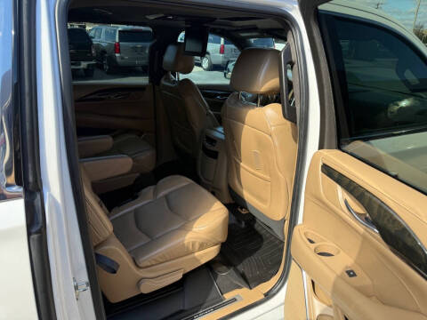 2020 Cadillac Escalade ESV Platinum