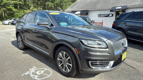 2019 Lincoln Nautilus Select