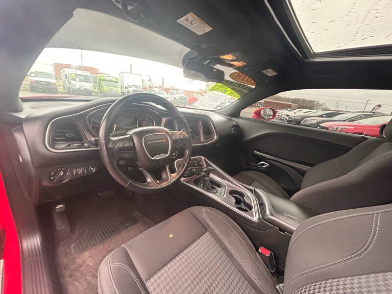 2018 Dodge Challenger SXT