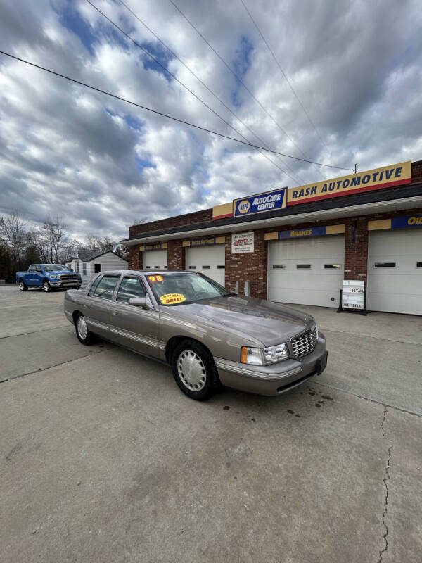 1998 Cadillac DeVille Base's photo