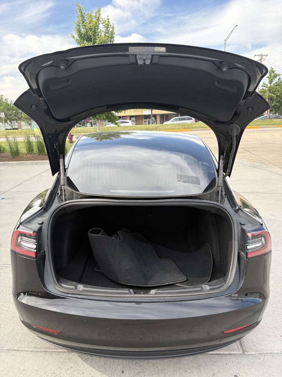 Black 2020 Tesla Model 3 Long Range AWD Long Range 4dr Sedan 16