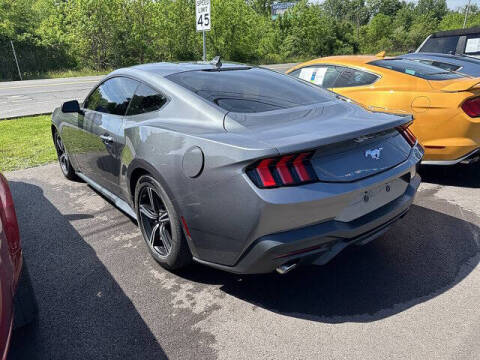 2025 Ford Mustang EcoBoost