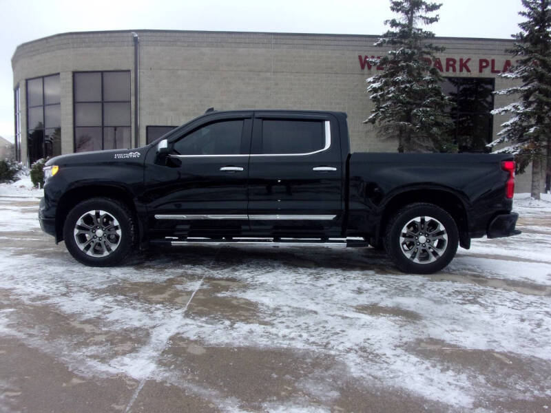 2024 Chevrolet Silverado 1500 High Country's photo