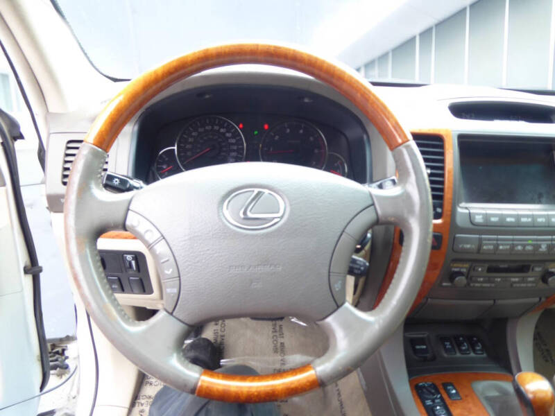 2004 Lexus GX 470