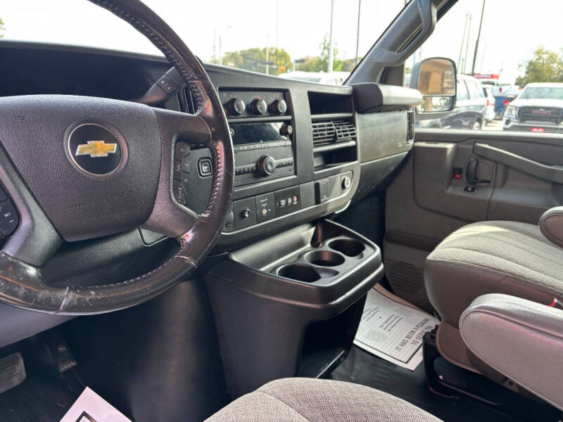 2020 Chevrolet Express 2500