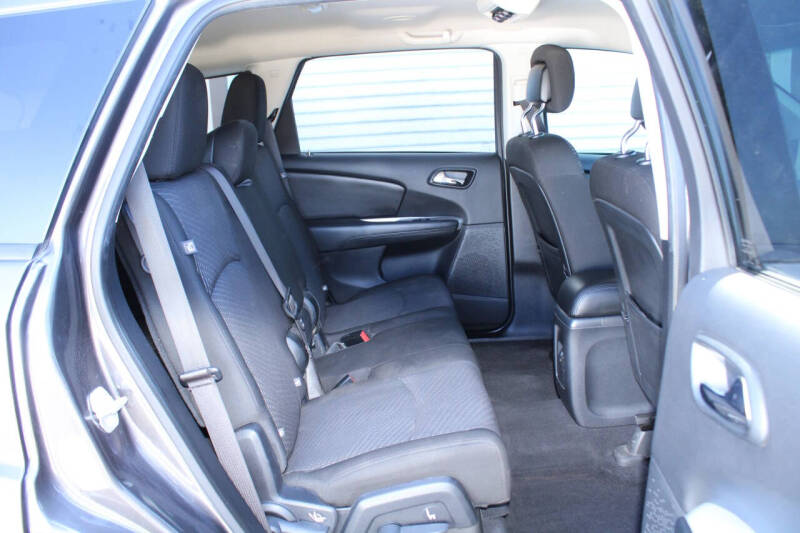 2020 Dodge Journey SE Value