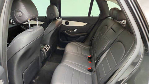 2021 Mercedes-Benz GLC GLC 300