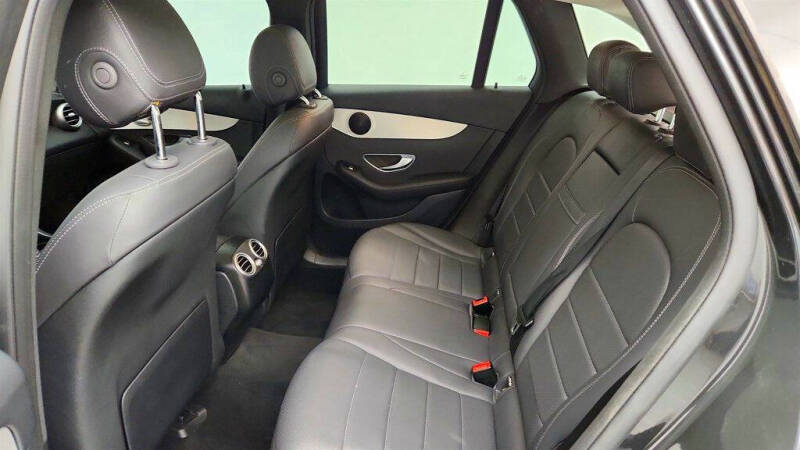 2021 Mercedes-Benz GLC GLC 300