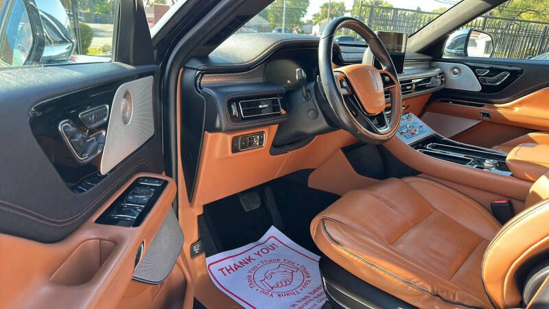 2020 Lincoln Aviator Black Label