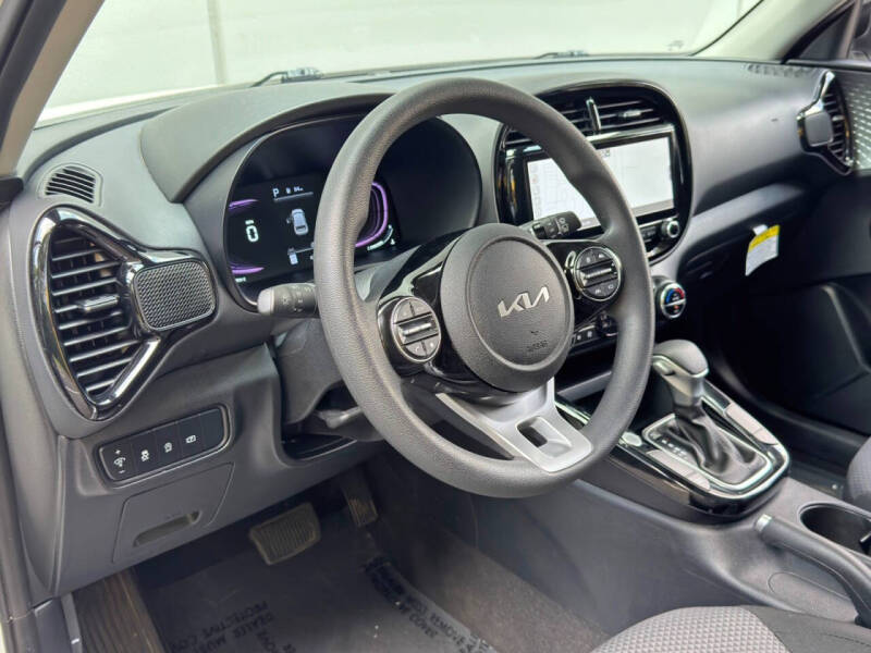 2025 Kia Soul S