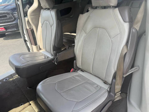 2018 Chrysler Pacifica Touring L