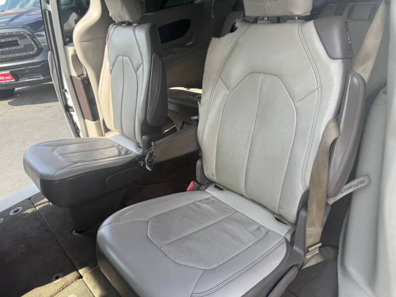 2018 Chrysler Pacifica Touring L