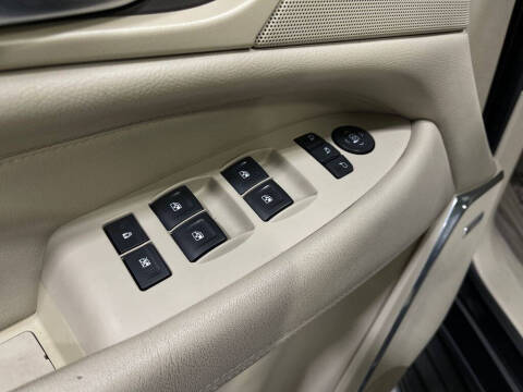 2016 Cadillac Escalade Luxury Collection