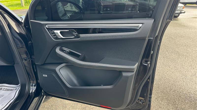 2020 Porsche Macan