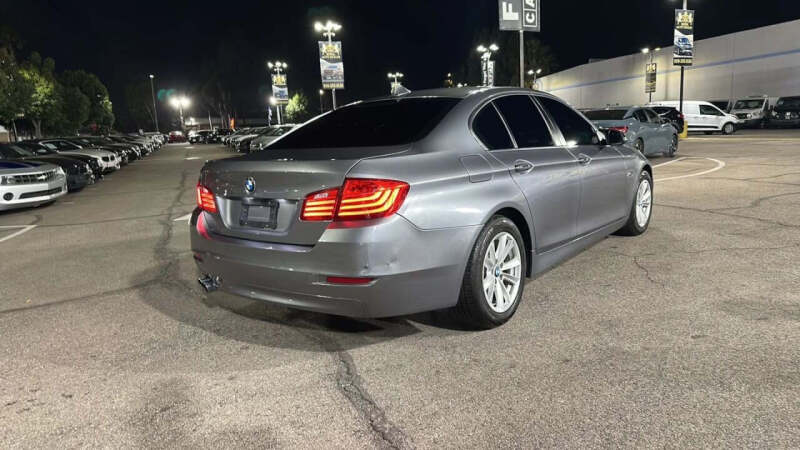 2016 BMW 5 Series 528i