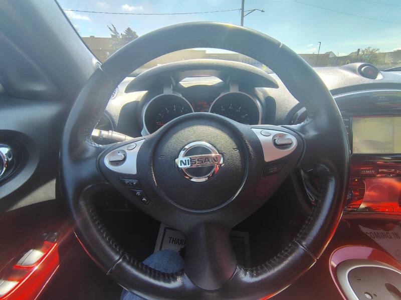 2015 Nissan JUKE SL