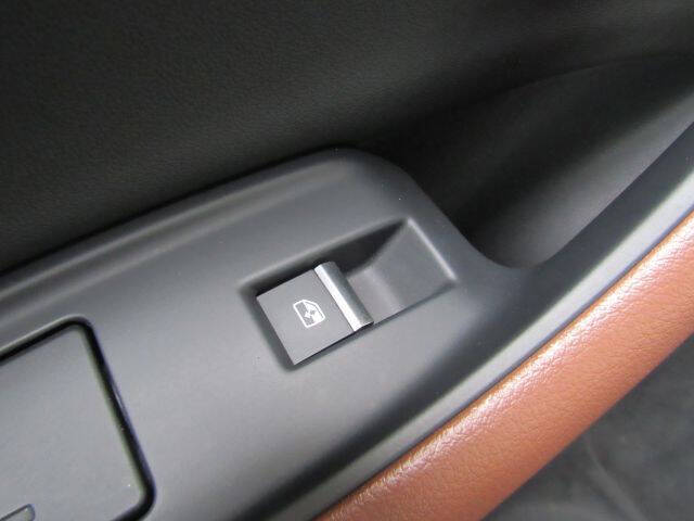 2022 Audi Q8 quattro Premium 55 TFSI