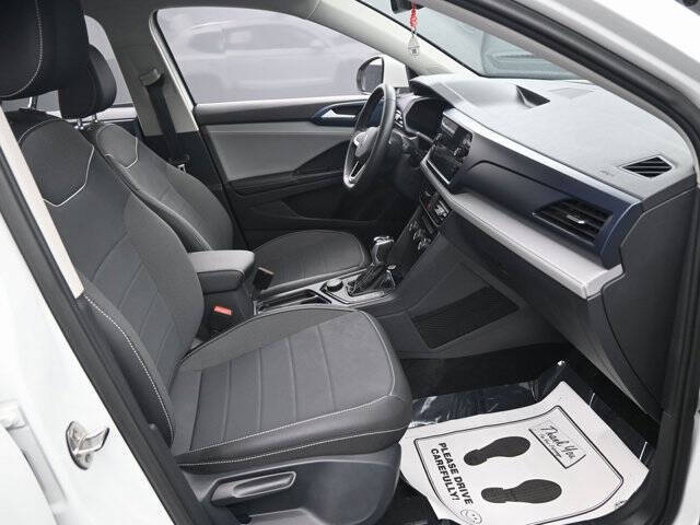 2024 Volkswagen Taos SE 4Motion