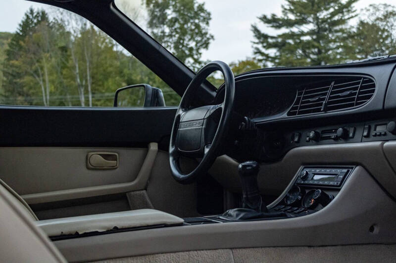 1987 Porsche 944 Turbo