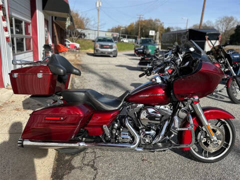 2016 Harley-Davidson FLTRXS - for sale at Dark Horse Motorcycles in Gaffney SC