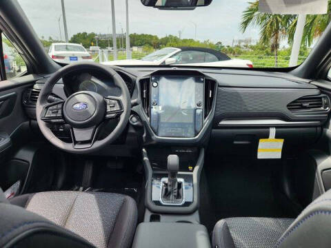 2025 Subaru Forester Premium Hybrid