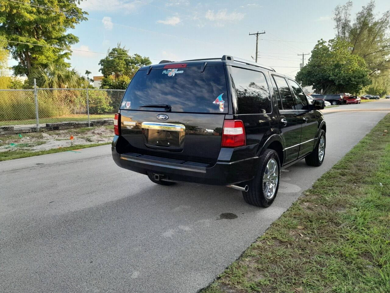 2010 FORD Expedition SUV / Crossover - $5,450