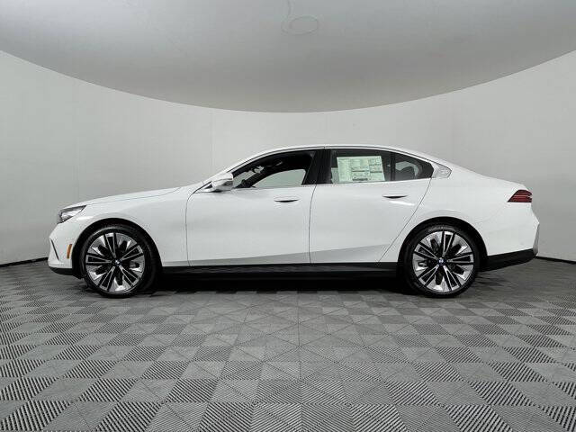 2026 BMW i5 eDrive40