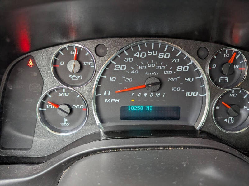 2024 Chevrolet Express 2500