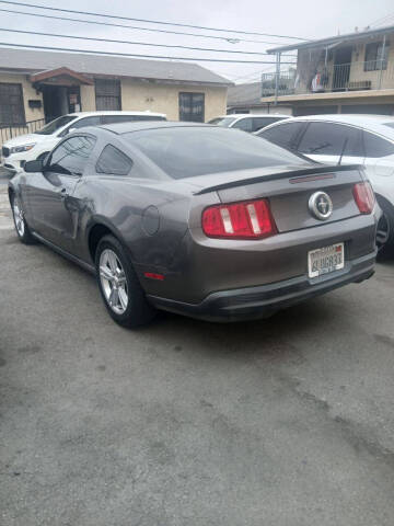 2010 Ford Mustang V6