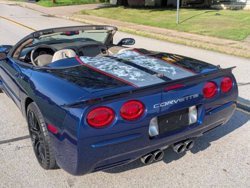 2004 Chevrolet Corvette