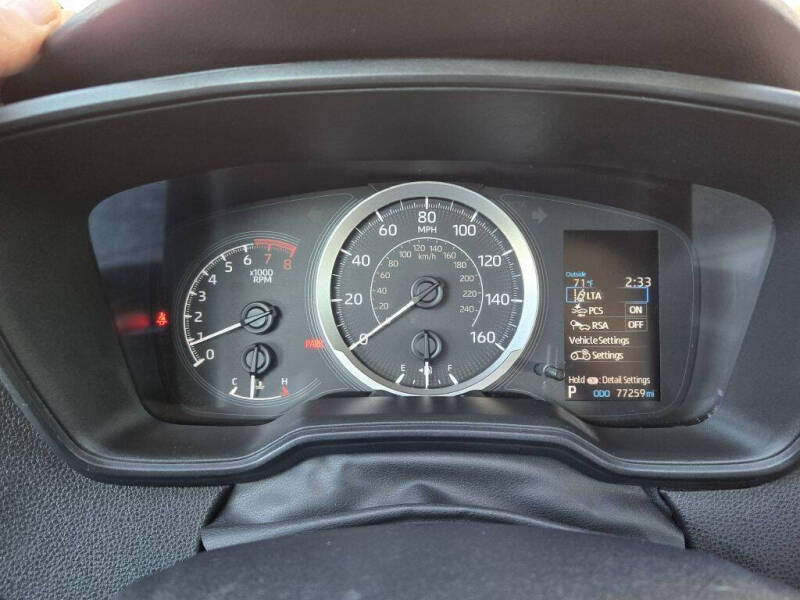 2020 Toyota Corolla LE