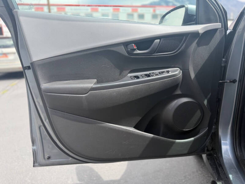 2020 Hyundai Kona SE
