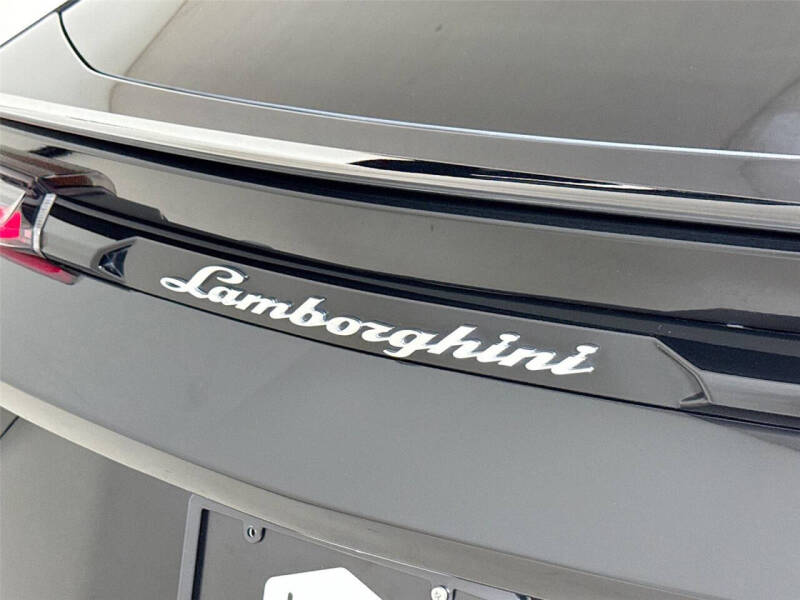 2020 Lamborghini Urus