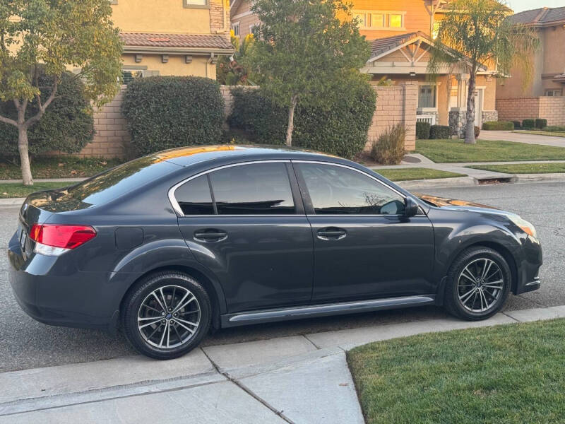 2012 Subaru Legacy 2.5i photo 8