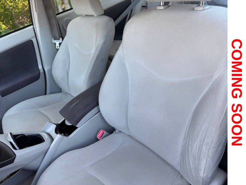 2010 Toyota Prius III