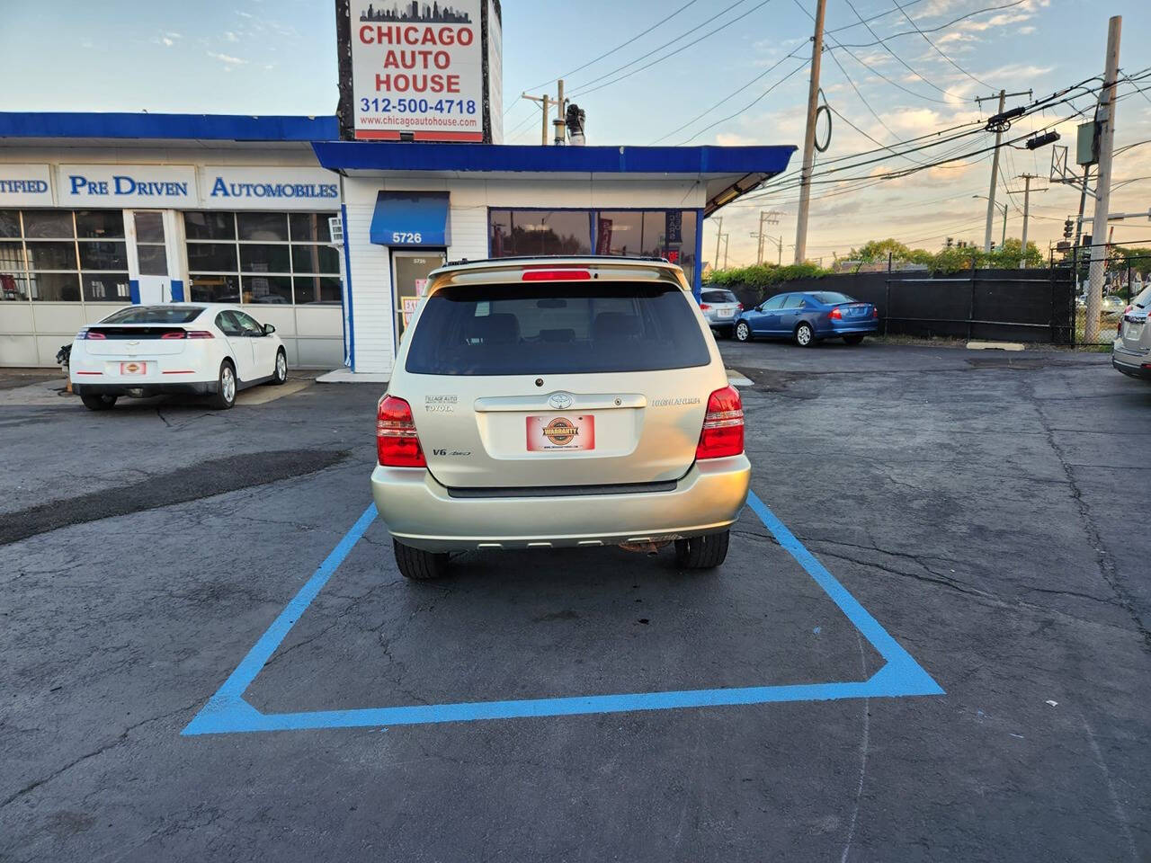 2003 Toyota Highlander for sale at Chicago Auto House in Chicago, IL