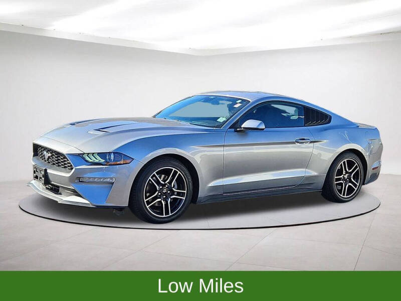 2022 Ford Mustang EcoBoost