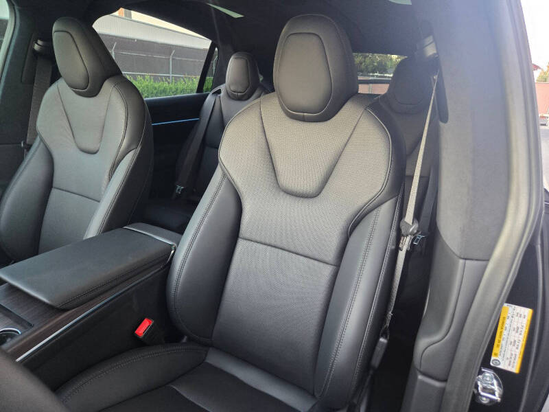 2026 Tesla Model X