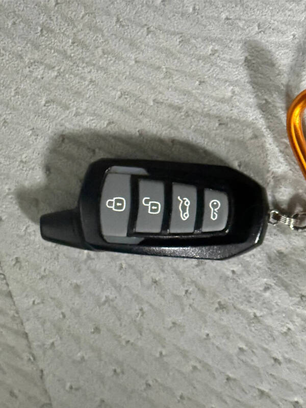 2012 Toyota Sienna LE 8-Passenger