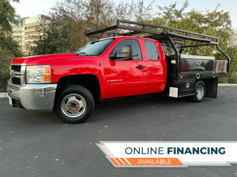2007 Chevrolet Silverado 3500HD CC for sale at San Diego Auto Solutions in Escondido CA