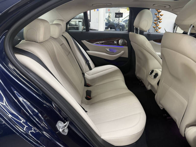2017 Mercedes-Benz E-Class E 300 4MATIC