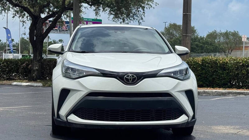 2021 Toyota C-HR LE