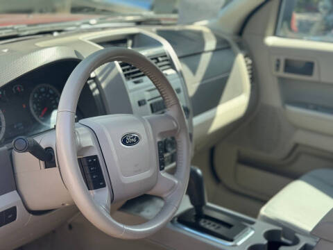 2012 Ford Escape XLT