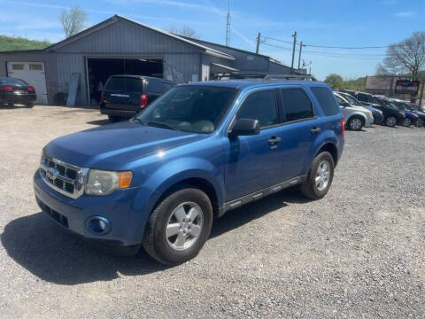 2009 Ford Escape for sale at Dealz On Wheels LLC in Mifflinburg PA