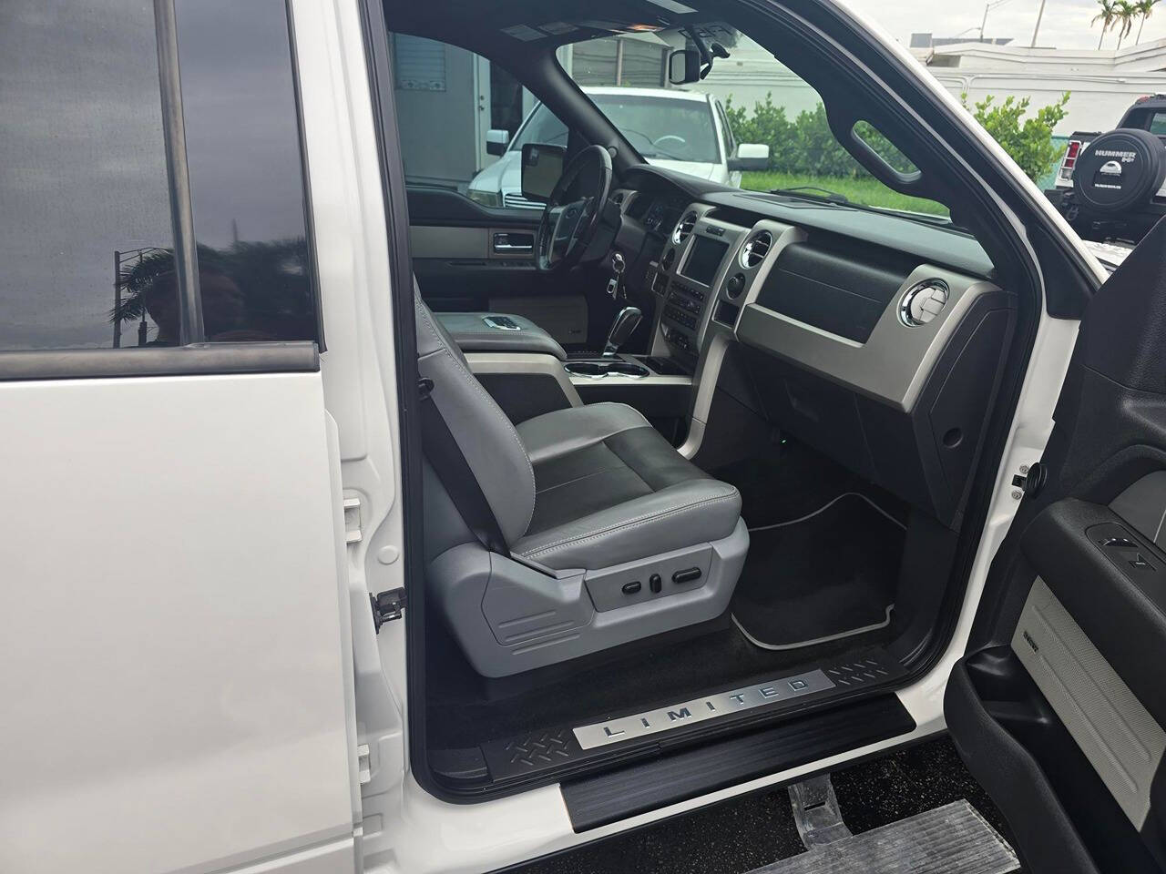 2011 Ford F-150 14