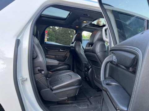 2015 GMC Acadia Denali