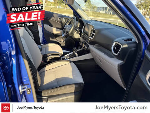 2024 Hyundai Venue SEL